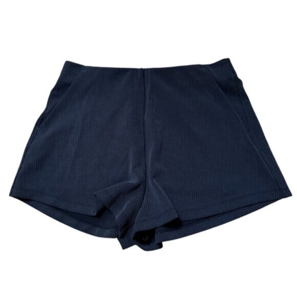 Lululemon Ribbed Softstreme High Rise Shorts 2" Size 6 - Picture 1 of 6